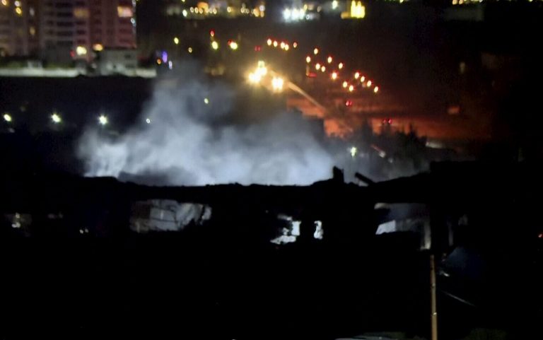 Неспокійна ніч: Іран обстріляв ракетами й дронами цілі в Сирії та Іраку 3 AP24016012625784 e1705369191687