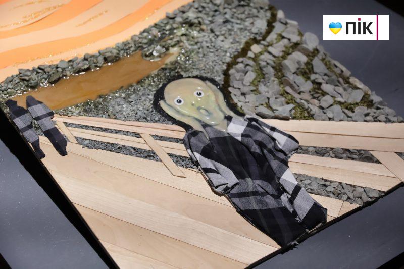 "Дивись і торкайся": у Франківську презентували виставку «Побачити скарби разом!» (ФОТО) 21 IMG 6625 2 scaled