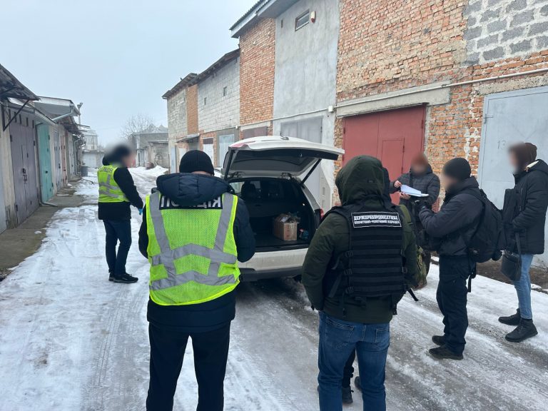 Жителі Прикарпаття та Тернопільщини переправляли ухилянтів за кордон: яку схему вигадали (ФОТО)