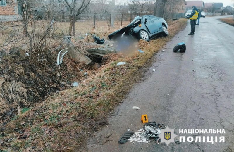 Водій в'їхав у бетонний місток: деталі смертельної аварії на Богородчанщині (ФОТО)