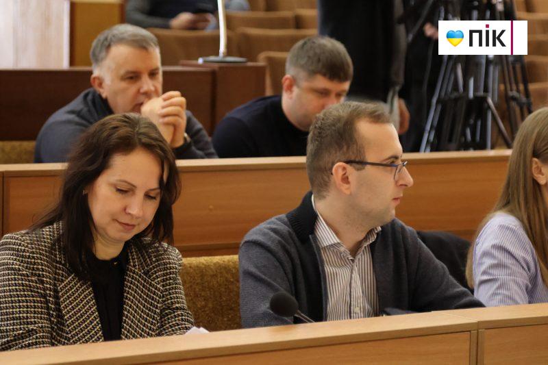 Позачергова сесія Франківської міської ради: як це було (ФОТОрепортаж) 15 IMG 0199 2 scaled