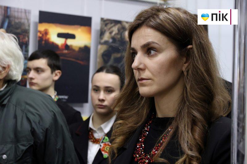 "Небесний фотограф": у Франківську відкрилася виставка полеглого на війні Максима Бурди (ФОТО) 23 IMG 9110 2 scaled