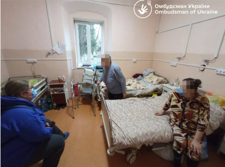 Єзупільську міську лікарню перевірили на дотримання прав людини: які результати (ФОТО) 4 Screenshot 2024 02 25 23 28 01 970 edit com.facebook.katana