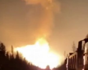 У Росії вночі вибухнув газопровід та горіла нафтобаза (ВІДЕО)