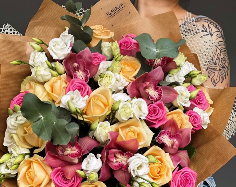 Квіти на 8 Березня від Flowers.ua 11 370226026 330599926252729 1413837601125719050 n