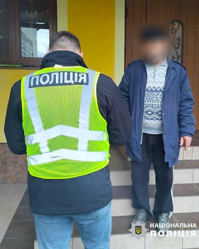 Троє жителів Косівщини незаконно продавали зброю: їх будуть судити (ФОТО) 6 Троє жителів Косівщини незаконно продавали зброю: їх будуть судити (ФОТО)
