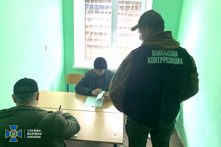 Щоб не сидіти у тюрмі - мобілізувався: Франківська СБУ повідомила підозру бойовику 3 427667368 813176470851085 2583317623609891496 n
