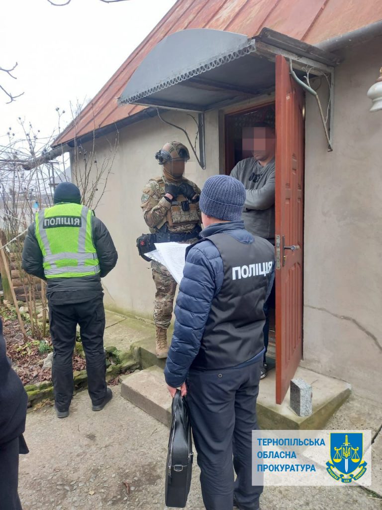 У Тернополі пограбували чоловіків, які їхали за автомобілями для ЗСУ (ФОТО) 4 430816670 801425605352831 8410987134433835343 n
