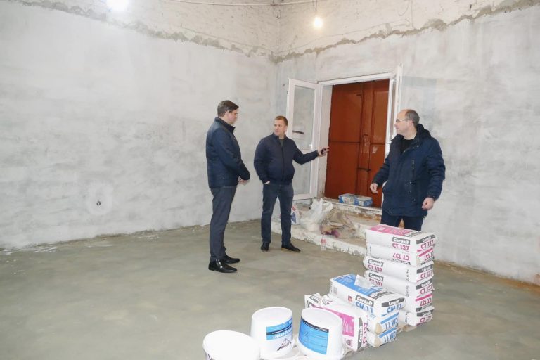 У "Ритуальній службі" Калуша проводять косметичний ремонт (ФОТО)