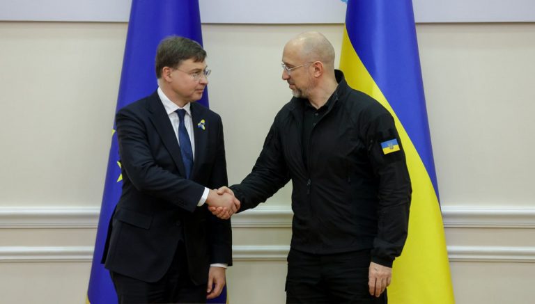 Шмигаль та Домбровскіс обговорили лібералізацію торгівлі між Україною та ЄС 10 772fed41 047e 42e4 8884 fbe30628f6eb