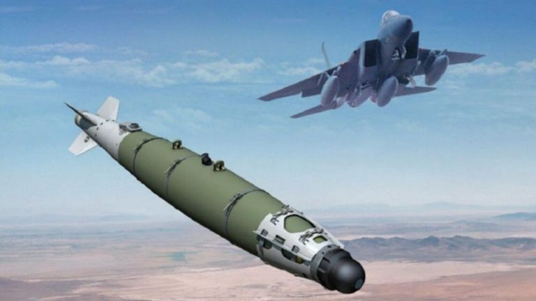 З початку року росія скинула на українські позиції понад 3500 авіабомб 9 З початку року росія скинула на українські позиції понад 3500 авіабомб