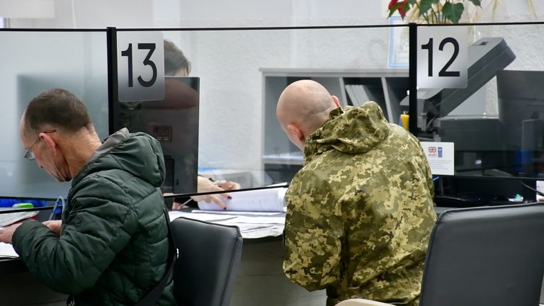 Івано-Франківськ у лідерах серед міст України по виплатам мобілізованим та контрактникам 1 Івано-Франківськ у лідерах серед міст України по виплатам мобілізованим та контрактникам