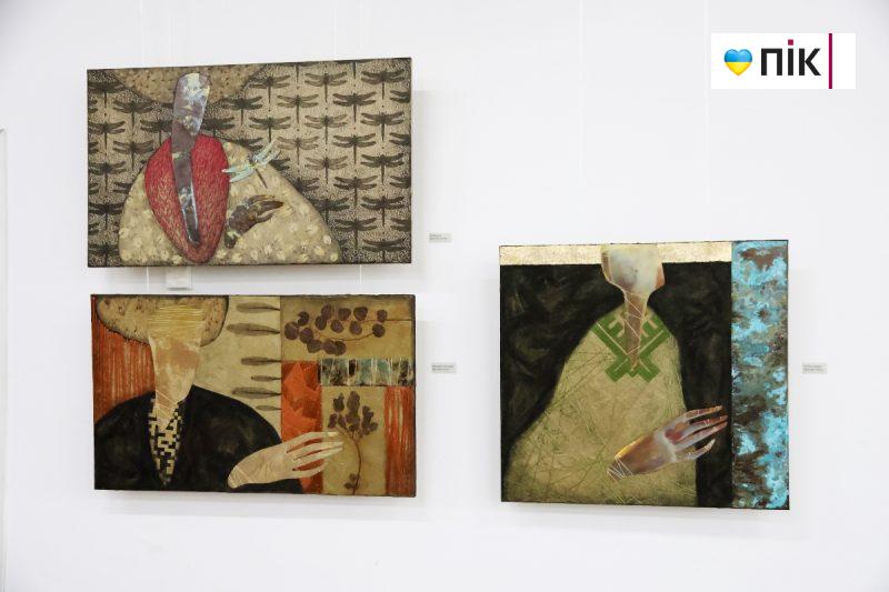 Живопис і текстиль: у Франківську відкрилась виставка "Простір" (ФОТО) 4 IMG 7615 2 scaled