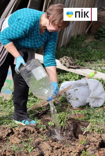 Розібрали будівельний паркан та висадили дерева: франківці зібралися на "пікнік" проти забудови (ФОТО) 20 IMG 9843 2 scaled