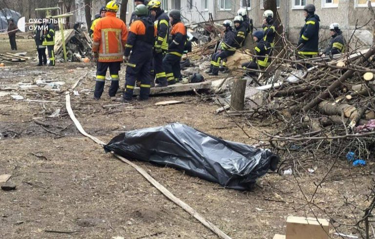 Атака по Сумах: з-під завалів дістали тіла трьох людей, ще 14 - постраждали 11 photo 2024 03 14 12 06 55