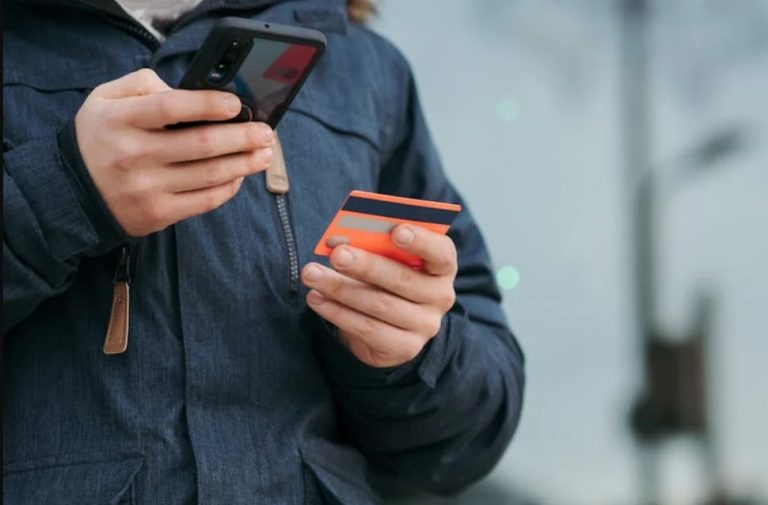 Де взяти кредит у 18 років та не отримати відмову 4 2 27