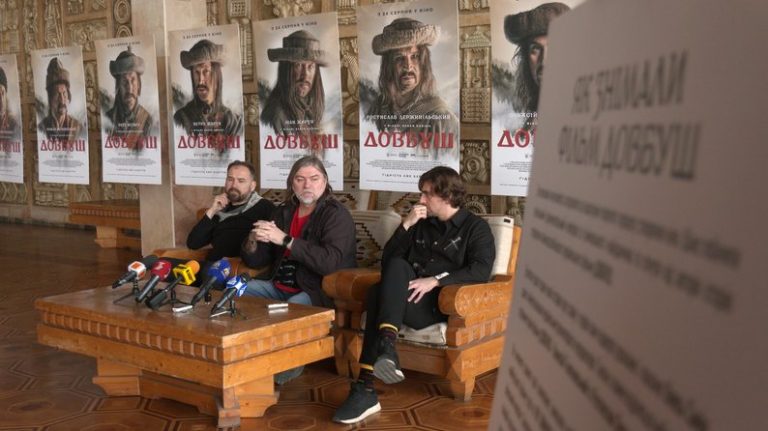 У Франківському драмтеатрі розкажуть, як створювали стрічку "Довбуш" 6 3c0eba58714c2383