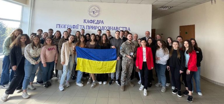 У Франківську Орденом "Звитяги" нагородили військового льотчика Дмитра Шкаревського (ФОТО)
