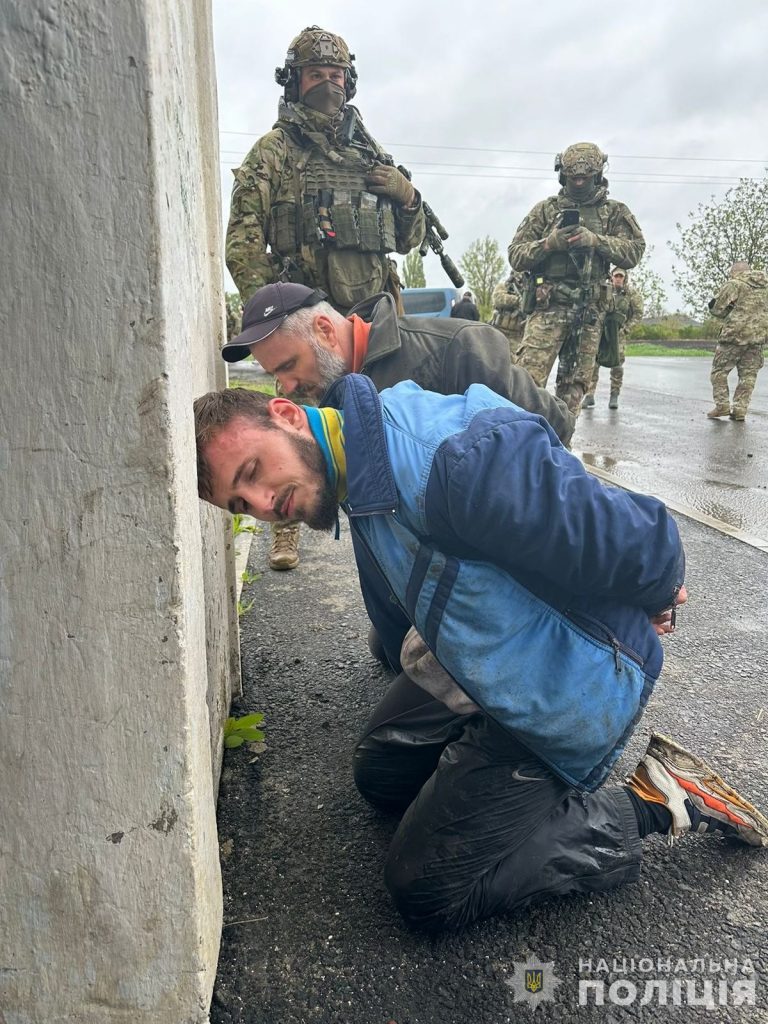 Вбивство поліцейського на Вінниччині: затримали нападників, їм загрожує довічне ув'язнення (ФОТО) 7 438145952 771898008413565 4443358142180207722 n