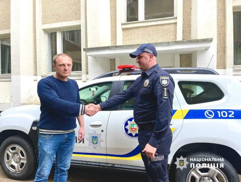 Працюватиме цілодобово: у Косові відкрили поліцейську станцію (ФОТО) 6 438159427 430864419587793 624229693726765011 n
