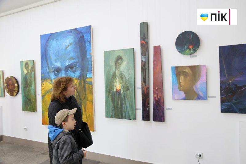 Краса миттєвостей буття: у Франківську відкрилася виставка художника-іконописця Івана Драгана (ФОТО) 3 IMG 0004 2 scaled