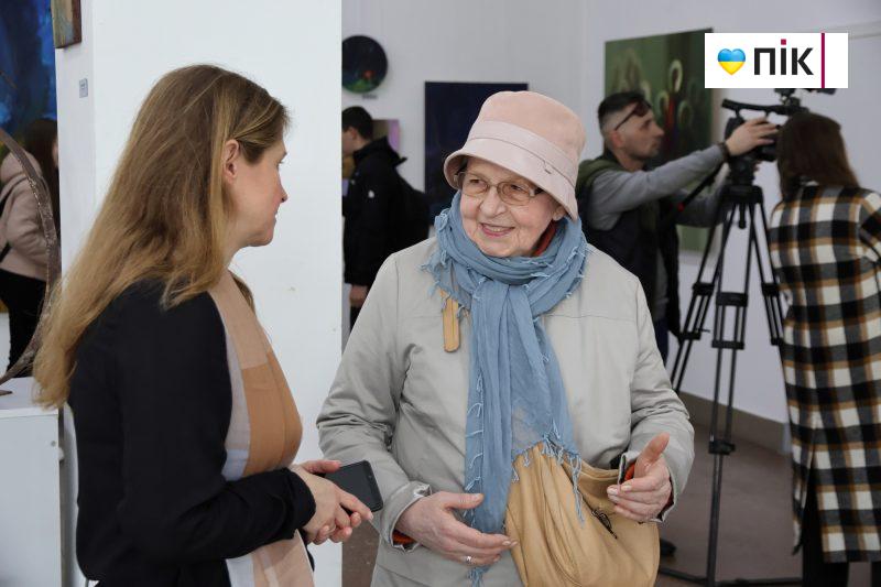 Краса миттєвостей буття: у Франківську відкрилася виставка художника-іконописця Івана Драгана (ФОТО) 13 IMG 0019 2 scaled