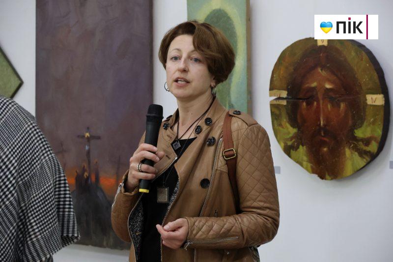 Краса миттєвостей буття: у Франківську відкрилася виставка художника-іконописця Івана Драгана (ФОТО) 29 IMG 0046 2 scaled