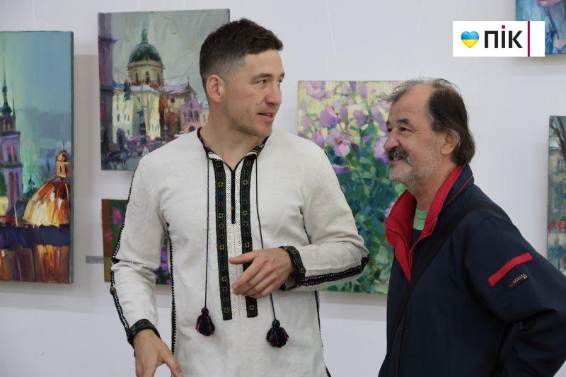 Краса миттєвостей буття: у Франківську відкрилася виставка художника-іконописця Івана Драгана (ФОТО) 32 IMG 0051 2 scaled