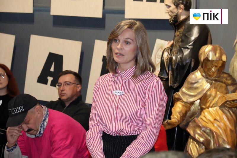 "Нові діалоги. Про Любов": унікальна пам`ятка 18 століття, світлини Нетецького та мурали Стецика (ФОТО) 17 IMG 0782 2 scaled