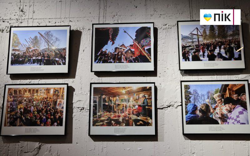 Люди Прикарпаття: на відкритті виставки німецьких фотографів у Франківську (ФОТО) 18 IMG 1192 2 scaled