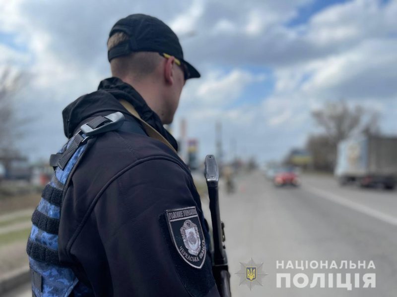 На Тернопільщині поліцейським заборонили вживати алкоголь у позаробочий час