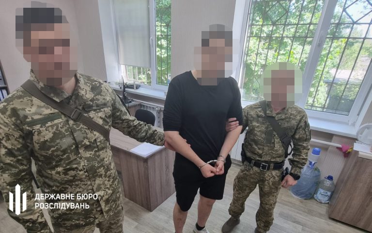 Тариф на проїзд, військовий-дезертир, побиття школярки – ТОП-10 новин тижня за 6-12 травня (ФОТО) 7 На Франківщині затримали військового-дезертира, який втік зі служби (ФОТО)