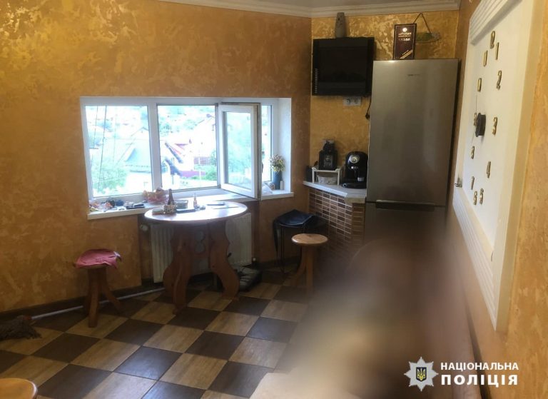 У Франківську чоловік під час пиятики вбив знайому (ФОТО)
