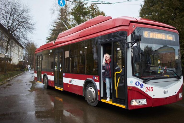 У Франківську на День міста проїзд в комунальному транспорті буде безкоштовний 1 439993591 1016852660010990 4705064061950992186 n