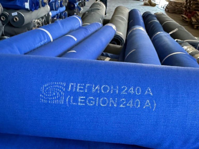 В Україну хотіли ввезти 19 тонн російської тканини під виглядом європейської (ФОТО) 2 В Україну хотіли ввезти 19 тонн російської тканини під виглядом європейської (ФОТО)