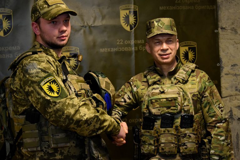 Військовослужбовця з Долини нагородили відзнакою Міністерства оборони України (ФОТО) 12 441620039 853525006804593 5664006211963484190 n