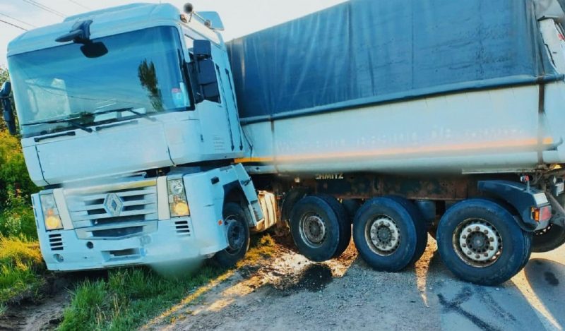 Смертельна ДТП у Калуші: жінка потрапила під колеса вантажівки (ФОТО)