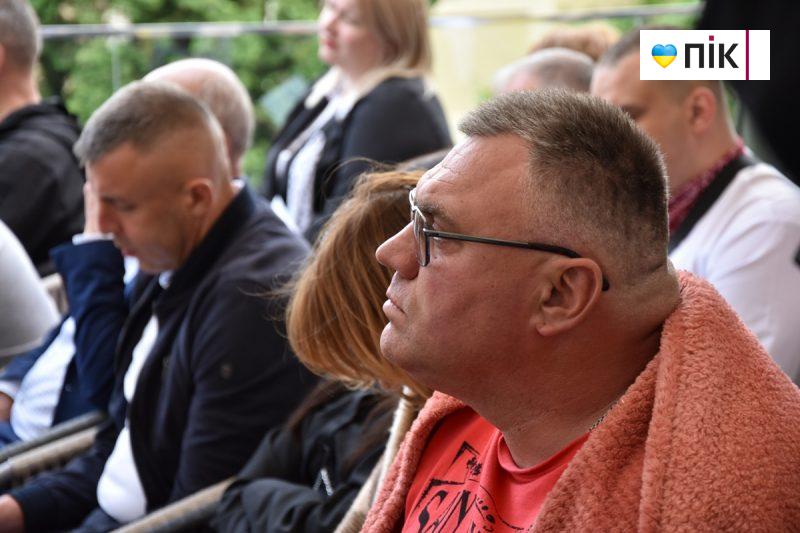 Люди Прикарпаття: на благодійному аукціоні на підтримку 109-го батальйону (ФОТО) 21 DSC 0316 scaled