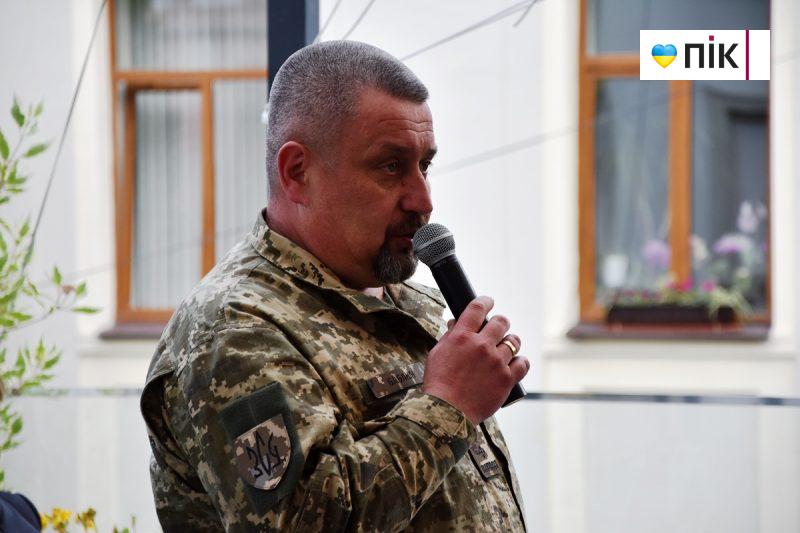 Люди Прикарпаття: на благодійному аукціоні на підтримку 109-го батальйону (ФОТО) 24 DSC 0322 scaled