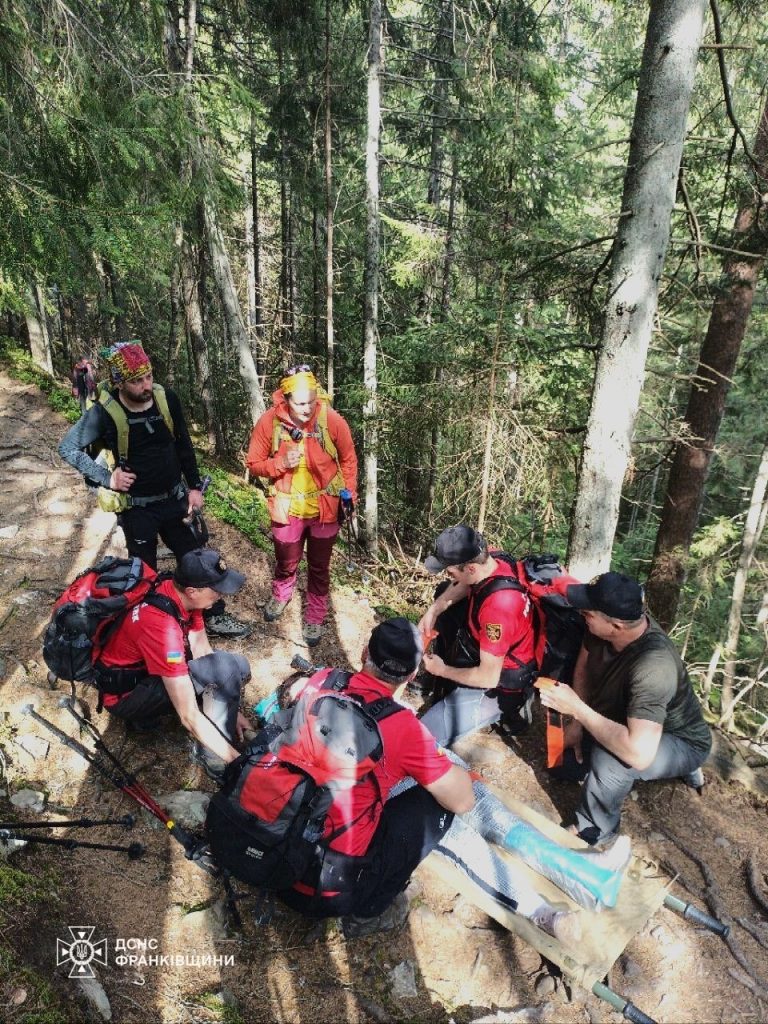 На Прикарпатті в горах травмувалася туристка (ФОТО) 8 IMG 20240521 083021 235