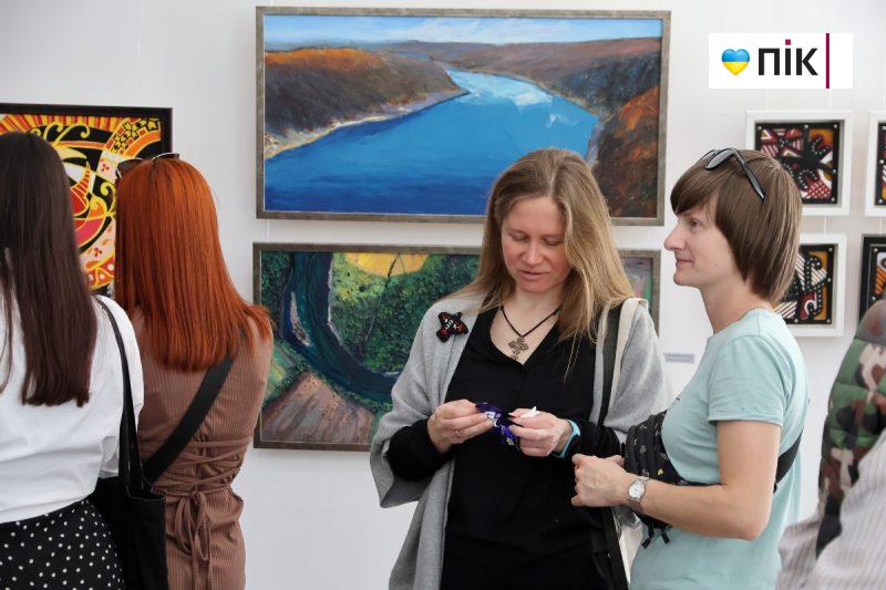 В Івано-Франківську відкрилася традиційна обласна ВЕЛИКОДНЯ виставка (ФОТО) 22 IMG 2707 2 scaled