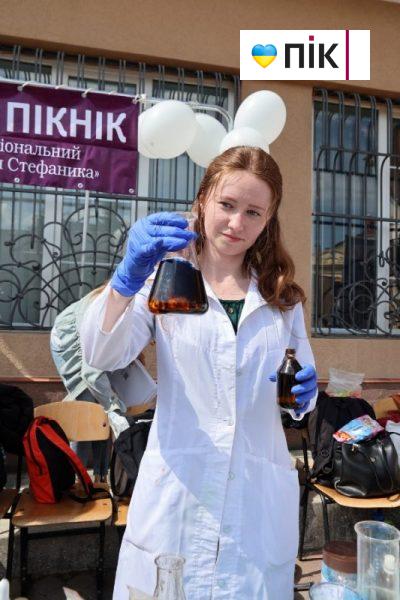 Що цікавого відбувалося на науковому пікніку в Івано-Франківську (ФОТОРЕПОРТАЖ) 18 IMG 6065 2 scaled