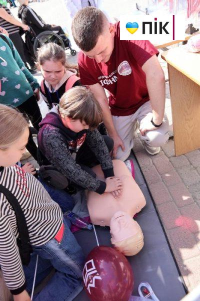 Що цікавого відбувалося на науковому пікніку в Івано-Франківську (ФОТОРЕПОРТАЖ) 24 IMG 6555 2 scaled