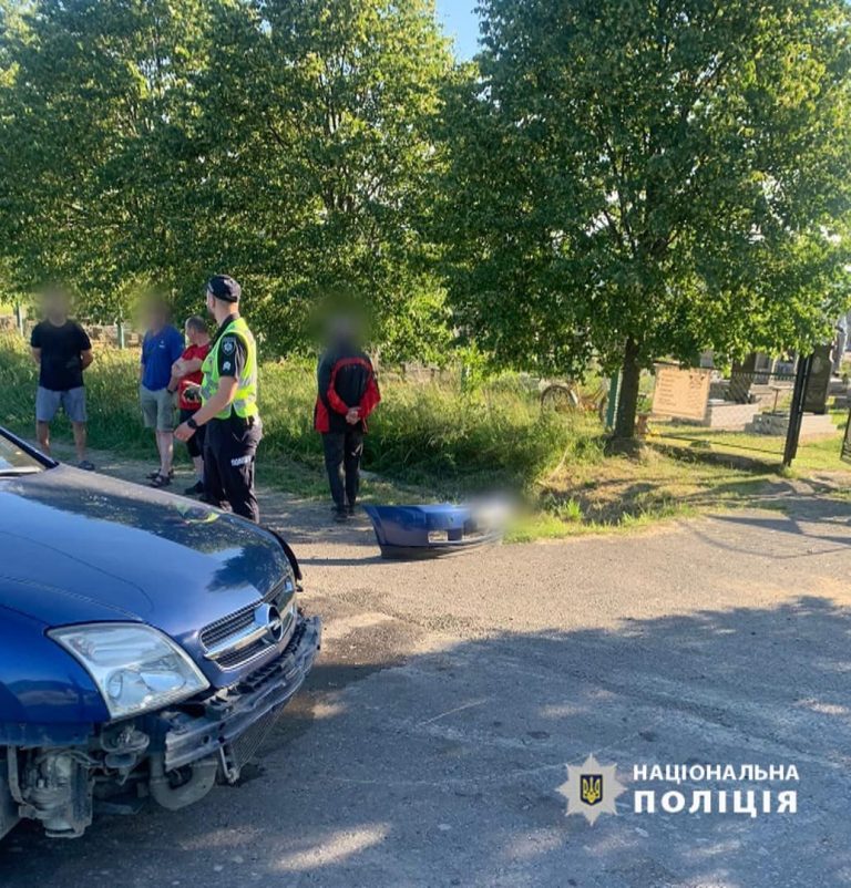 ДТП на Прикарпатті: зіштовхнулися легковик та скутер (ФОТО) 5 417425127 470651658942402 887740654496823560 n