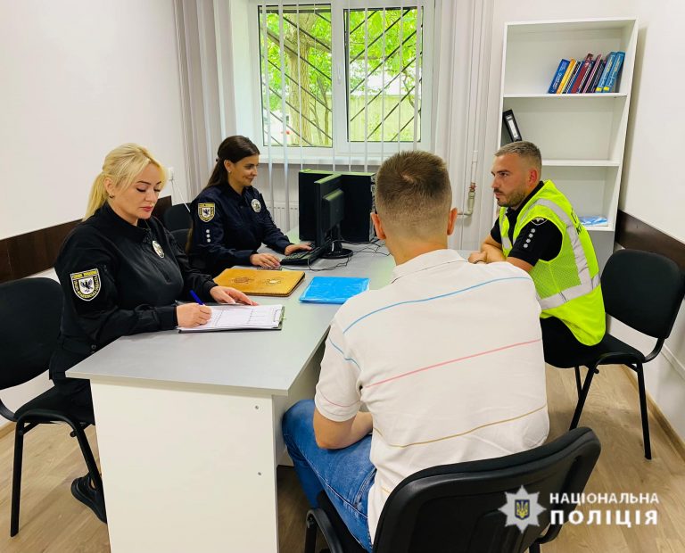 На Прикарпатті запрацював Центр розшуку зниклих безвісти військових та цивільних 8 На Прикарпатті запрацював Центр розшуку зниклих безвісти військових та цивільних