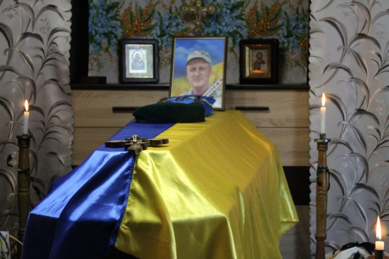Був відповідальним та наполегливим: на Прикарпатті попрощалися із захисником Олександром Сидорчуком (ФОТО) 7 448027272 865080038981763 7231700080872623454 n