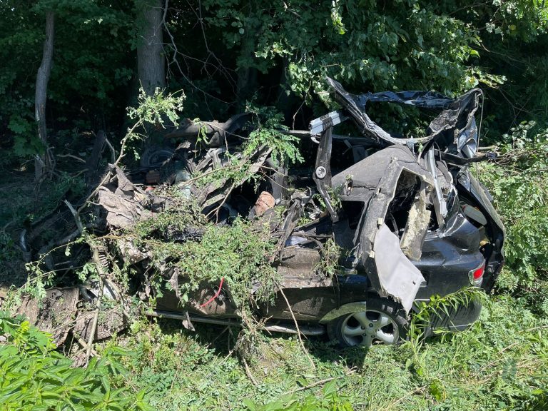 Автотроща на Львівщині: загинули водій позашляховика та його пасажирка (ФОТО) 9 448609446 869094065262366 1962790342493148275 n