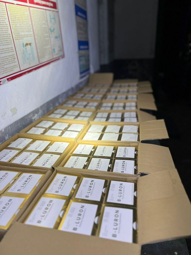 У прикарпатця, який повертався з Польщі знайшли незадекларованого товару на 2,6 мільйона гривень 8 У прикарпатця, який повертався з Польщі знайшли незадекларованого товару на 2,6 мільйона гривень