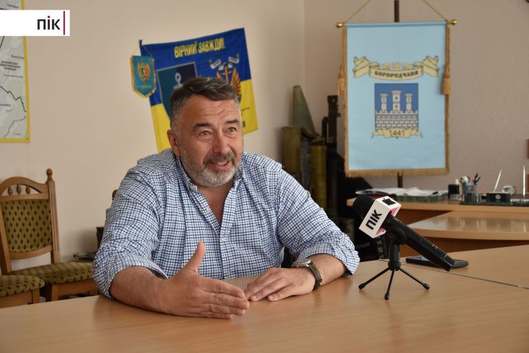 «Я у всіх на очах», - Ростислав Заремба про роботу селищним головою Богородчанської громади (Відеоанонс) 12 DSC 0343