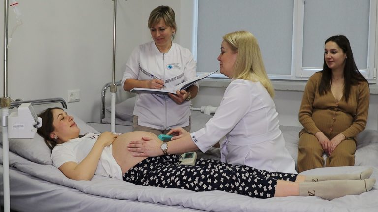 Як функціонує консультативно-діагностичне відділення у Франківському обласному пологовому (ВІДЕО) 10 IMG 20240607 192729 124